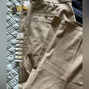 Men’s dress pants. Size 44x30